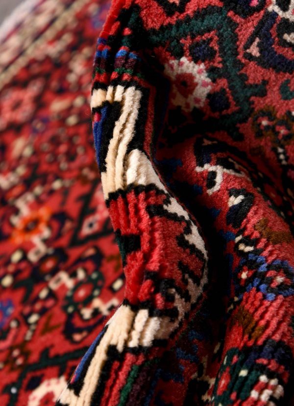Hosseinabad Rug, Small Persian Red Carpet DR494 0466