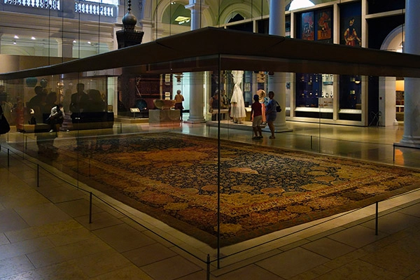 16th Century twin Ardabil Rugs, which are kept apart in London and LA museums